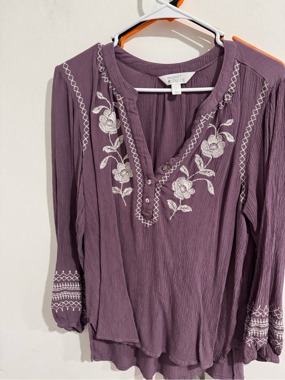 Market & Spruce Mauve Embroidered V-Neck Tunic